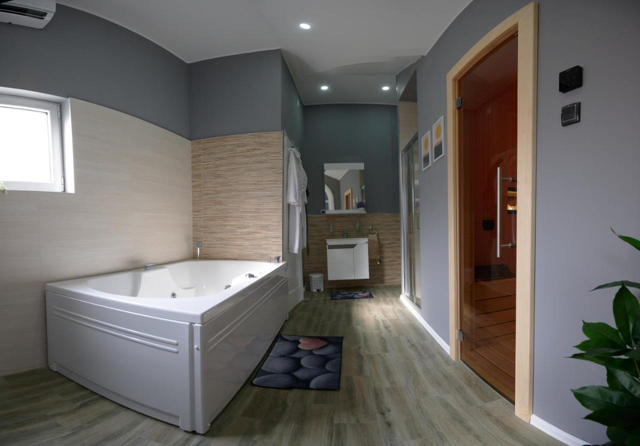 Vanimi Lux Apartmani Kikinda Zewnętrze zdjęcie