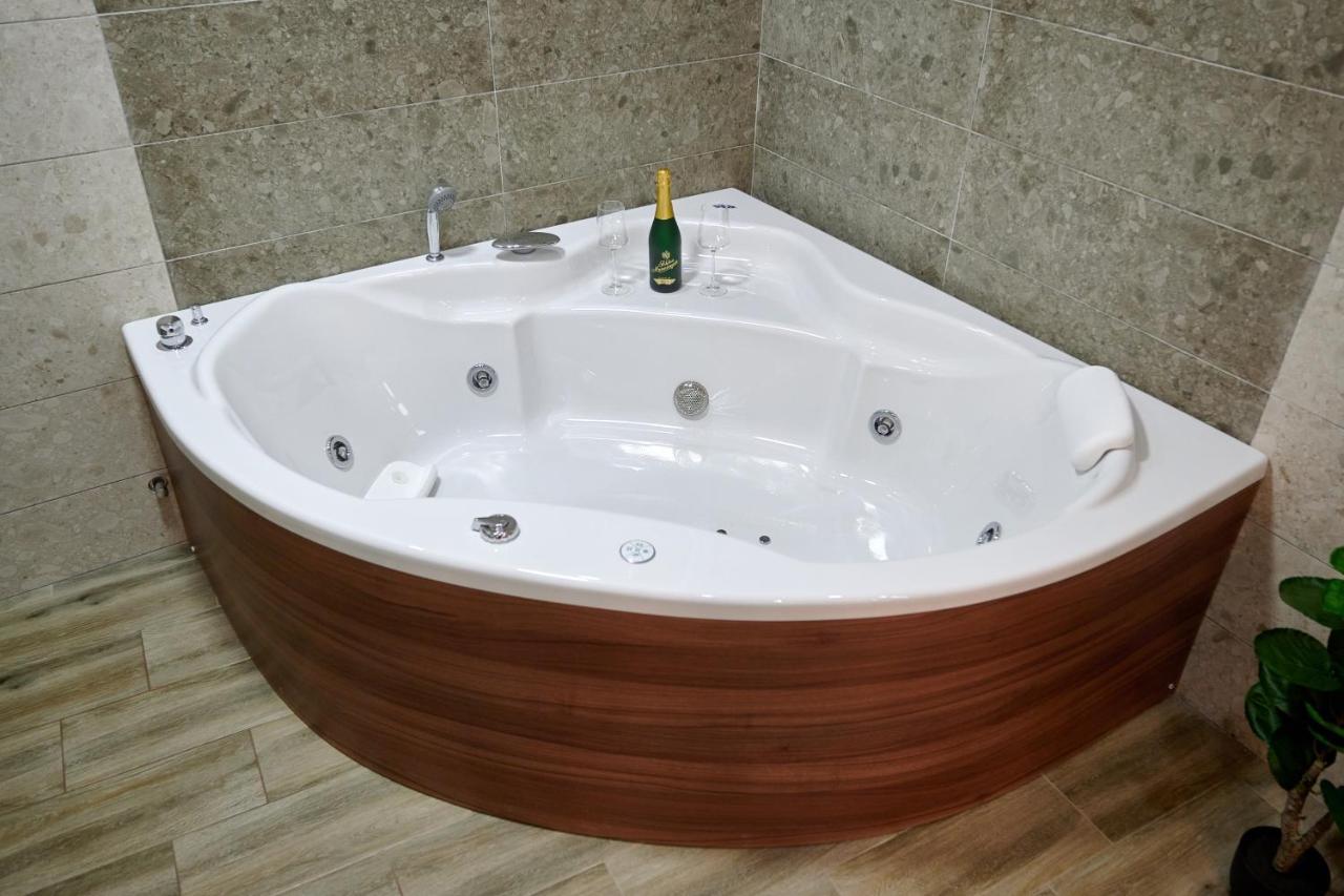 Vanimi Lux Apartmani Kikinda Zewnętrze zdjęcie